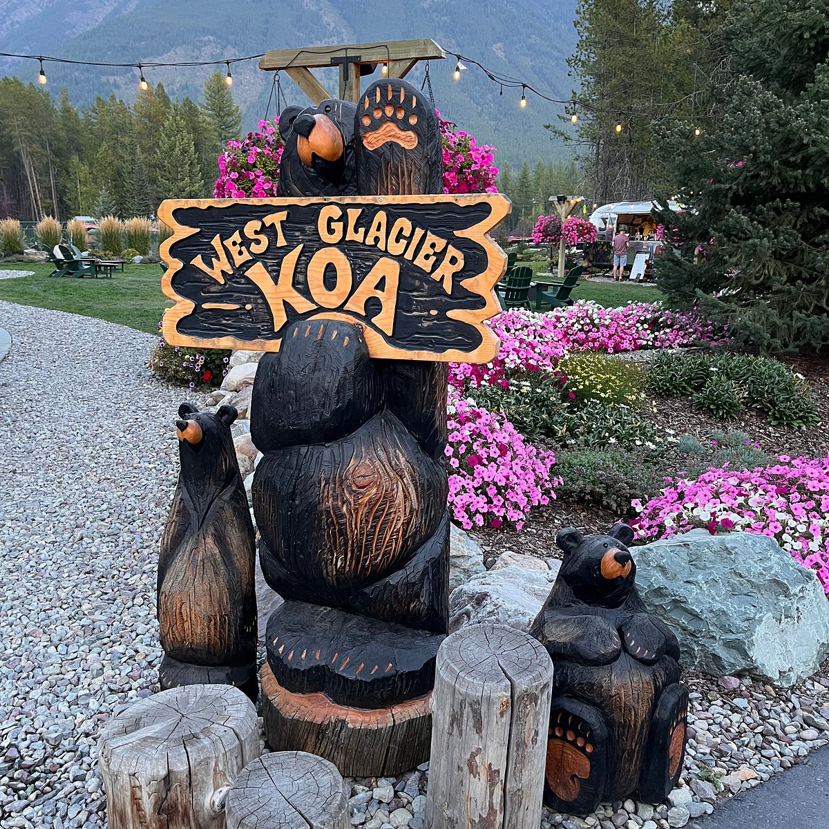 West Glacier KOA cabins